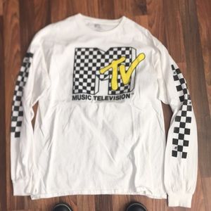 Large MTV long sleeve shirt.